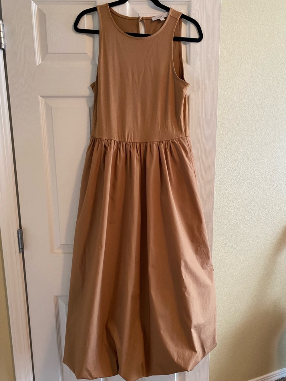 LOFT Poplin Bubble Mixed Media Midi Dress in Tan/Camel (size 10)